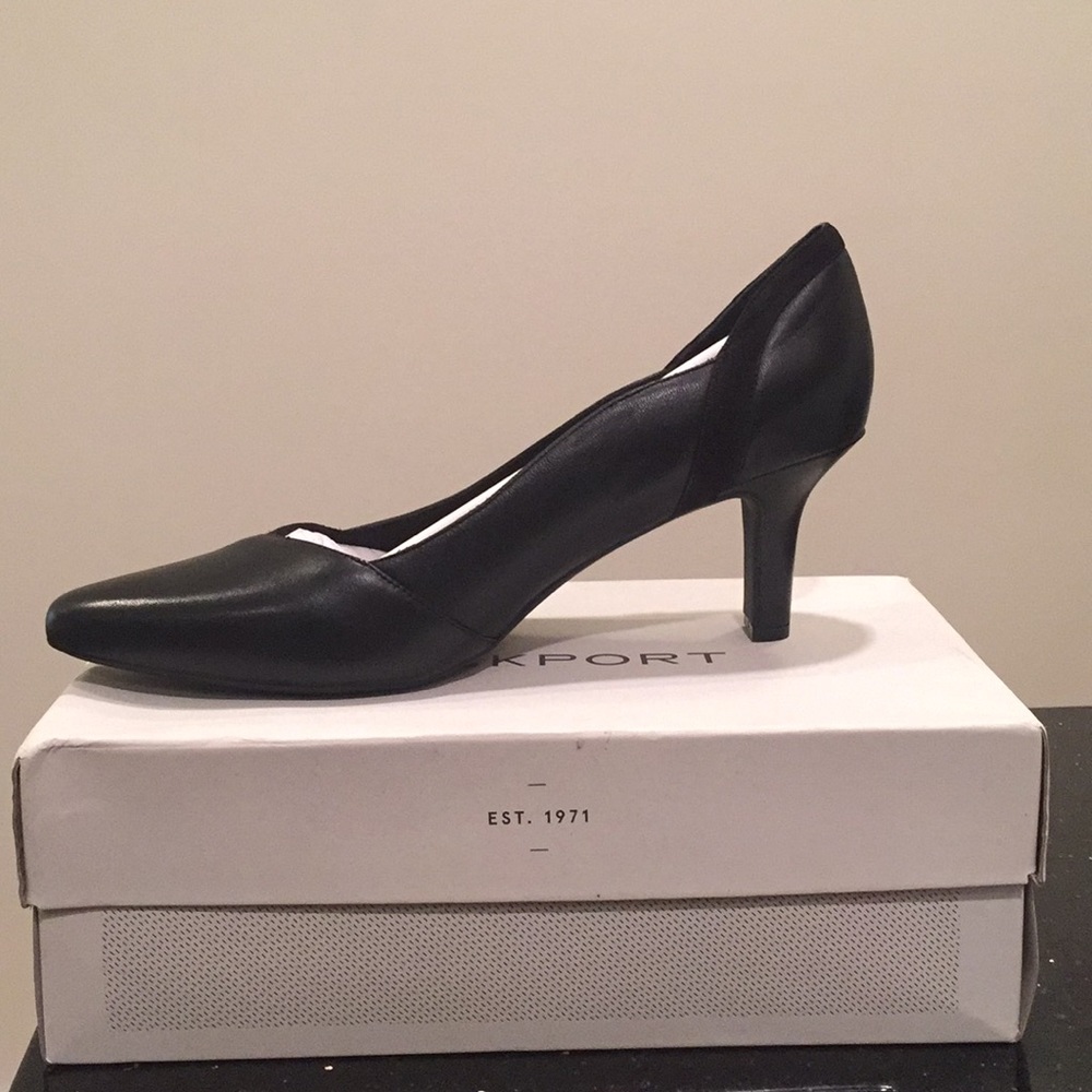 Rockport: Brand New! Never before worn heels - Picture 3 of 5