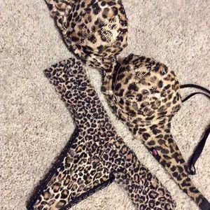 Cheetah lace bra and thong set, 32 a & xs