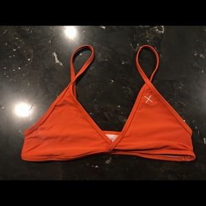 Boutine LA bikini top
