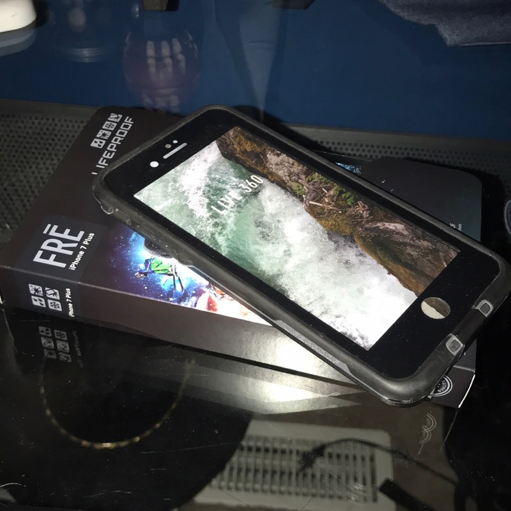 LIFEPROOF Frē iPhone 7 Plus