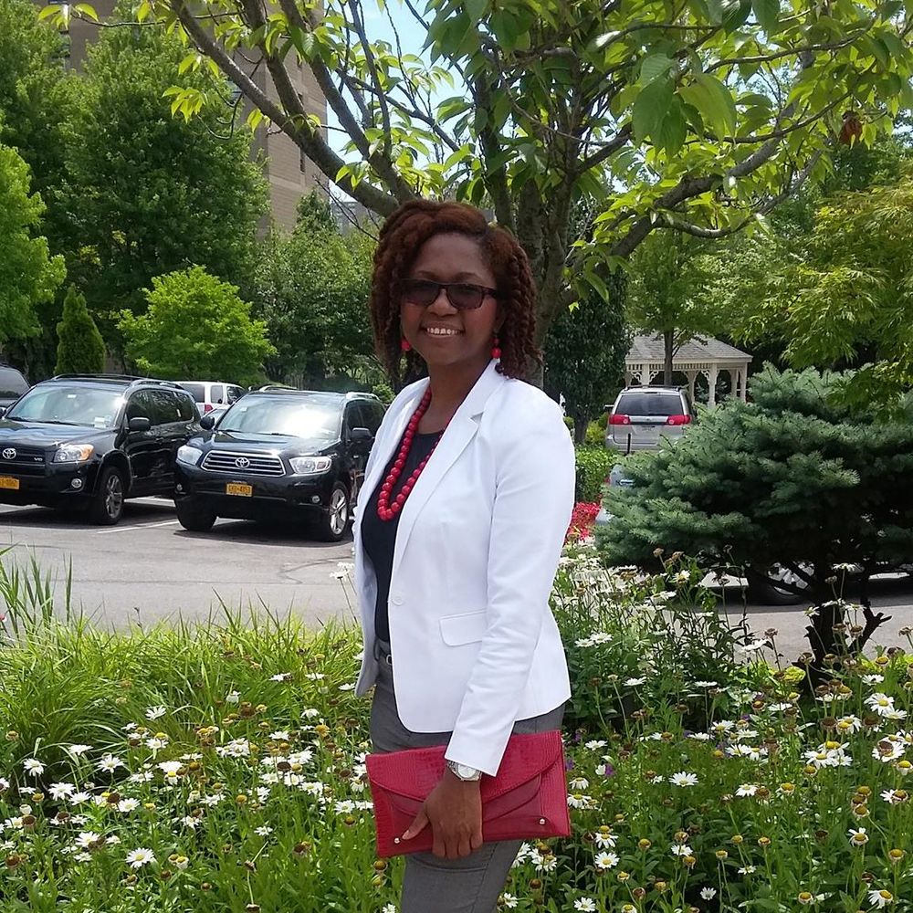 Meet your Posher, Natasha