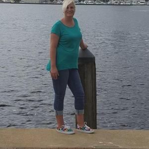 Meet your Posher, Tonya