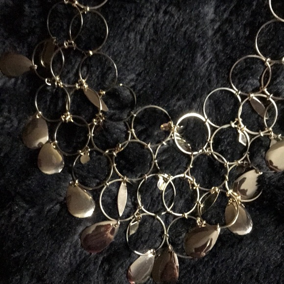 BCBG Necklace - Picture 2 of 3
