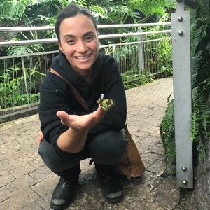 Meet your Posher, Naomy