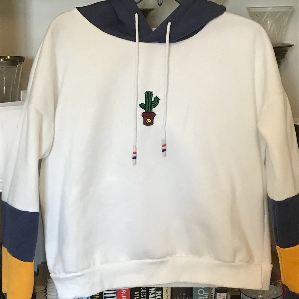 NWOT Hoodie - 5 for $20