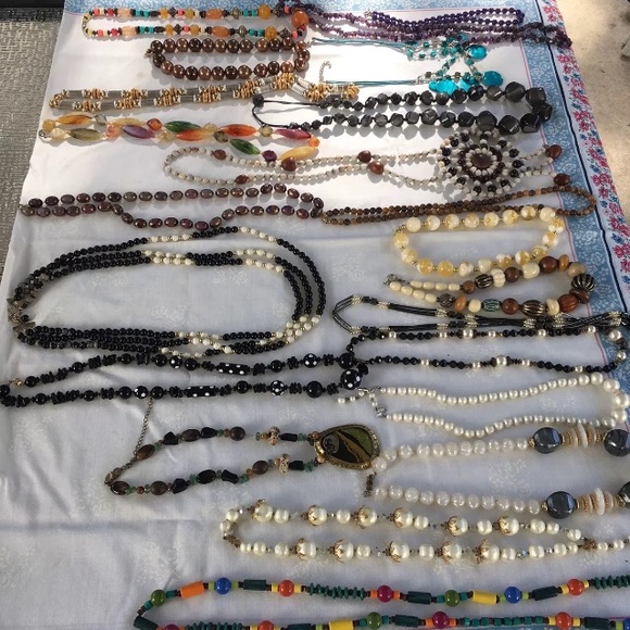 50+ Pc  Wholesale Necklace Lot statement necklace - Picture 1 of 8