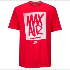 NWOT - Nike Air Max Athletic Cut T-shirt -