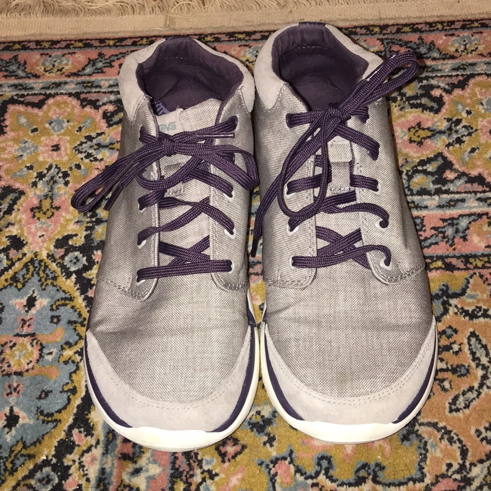 TEVA active shoes