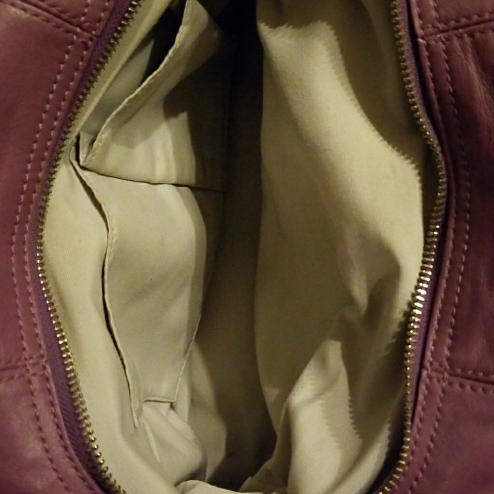 Coach purse - Picture 2 of 5