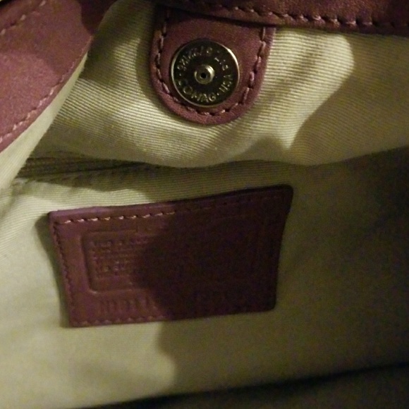 Coach purse - Picture 5 of 5