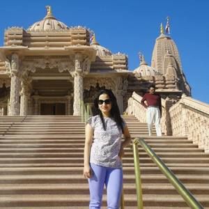 Meet your Posher, Dikshya