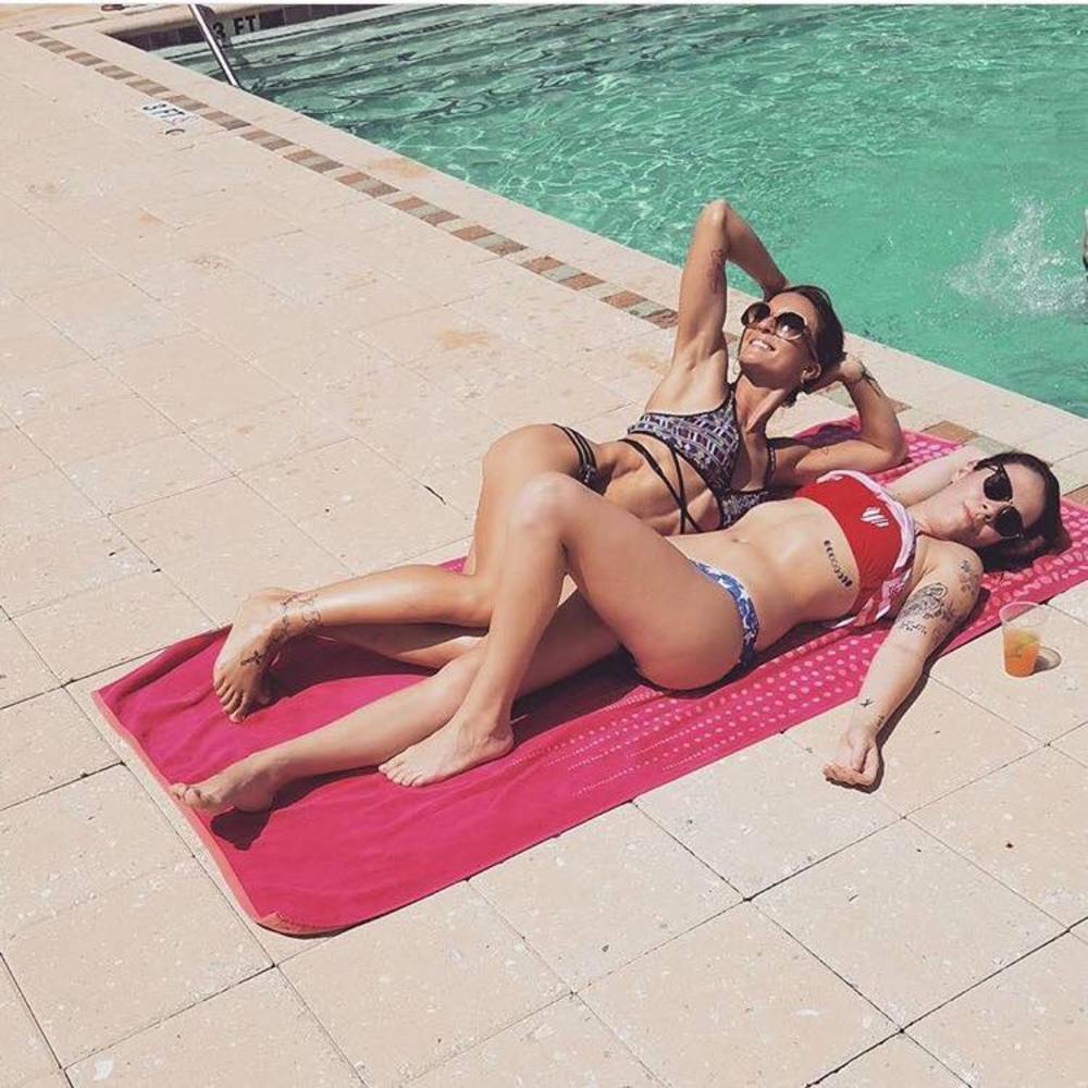 Meet your Posher, Acacia