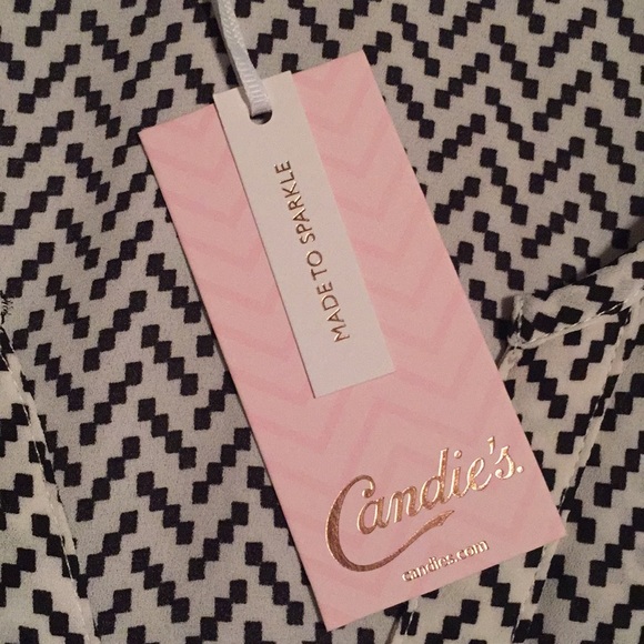 White and black tank. Never worn - Picture 2 of 3