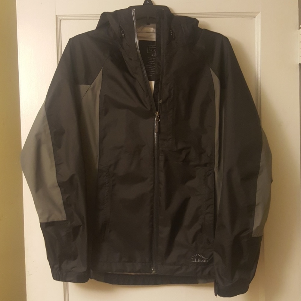 L.L.Bean women's raincoat