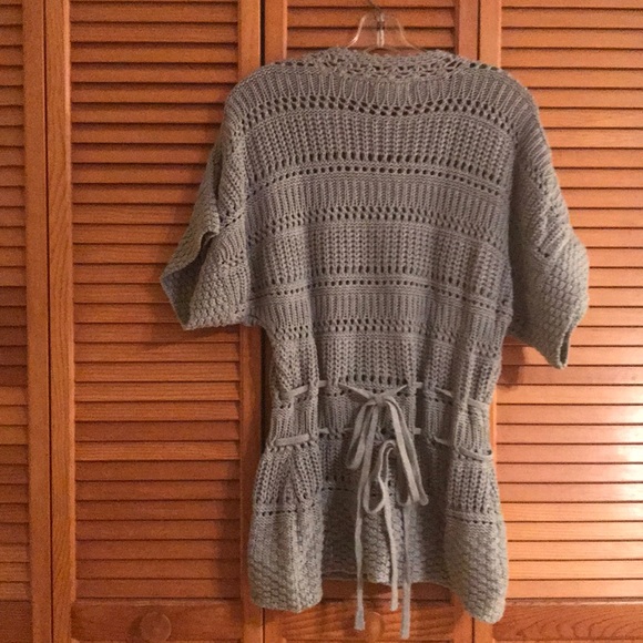 Anna Scott tunic sweater. - Picture 3 of 3