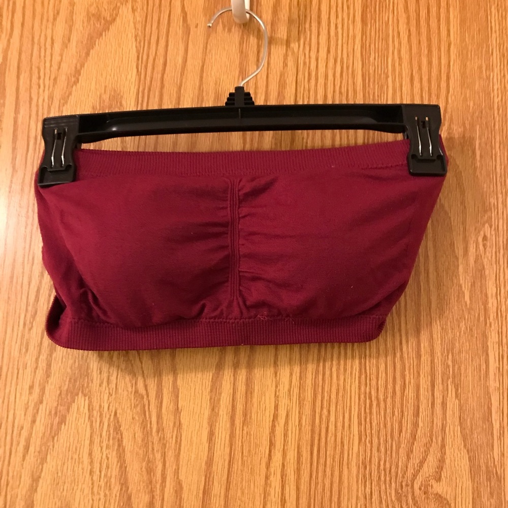 Maroon bandeau