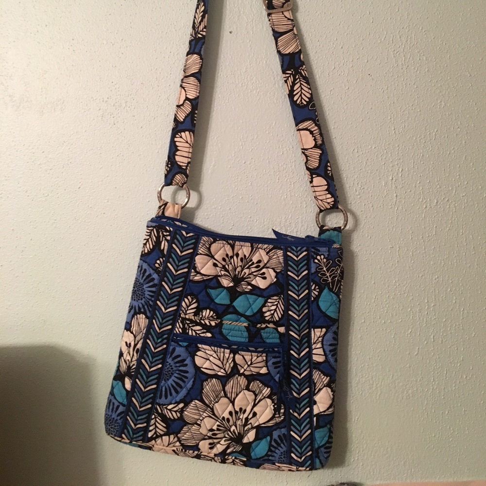 Vera Bradley side purse