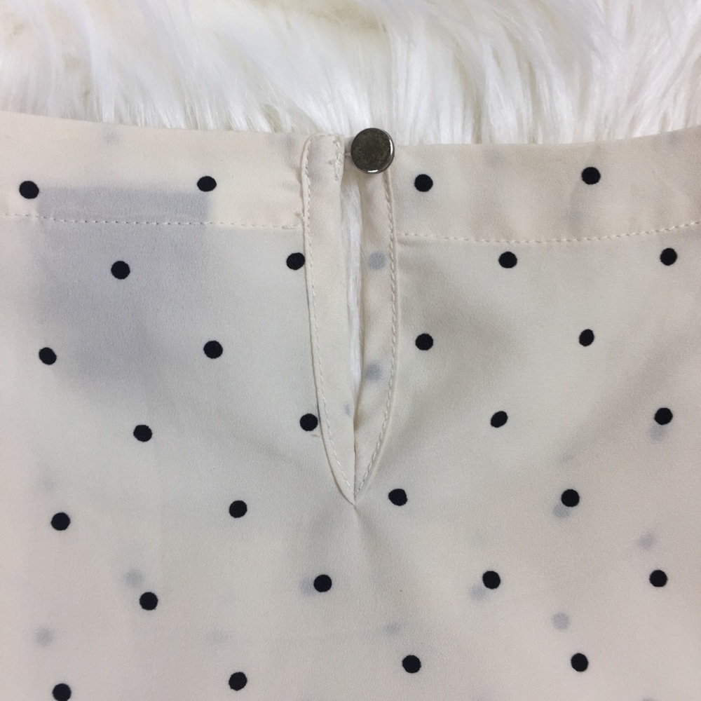 Merona | Cream Short Sleeve Polka Dot Blouse S - Picture 8 of 8