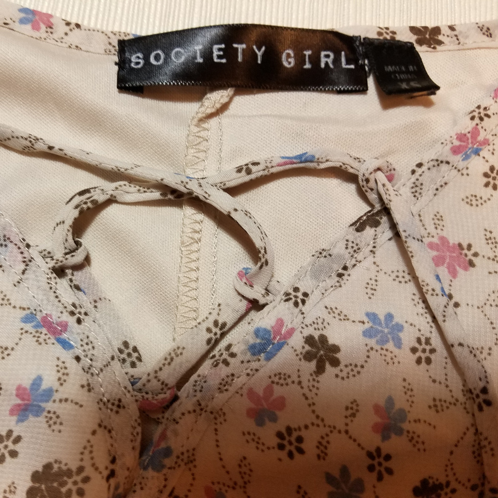 Society Girl cold-shoulder tunic