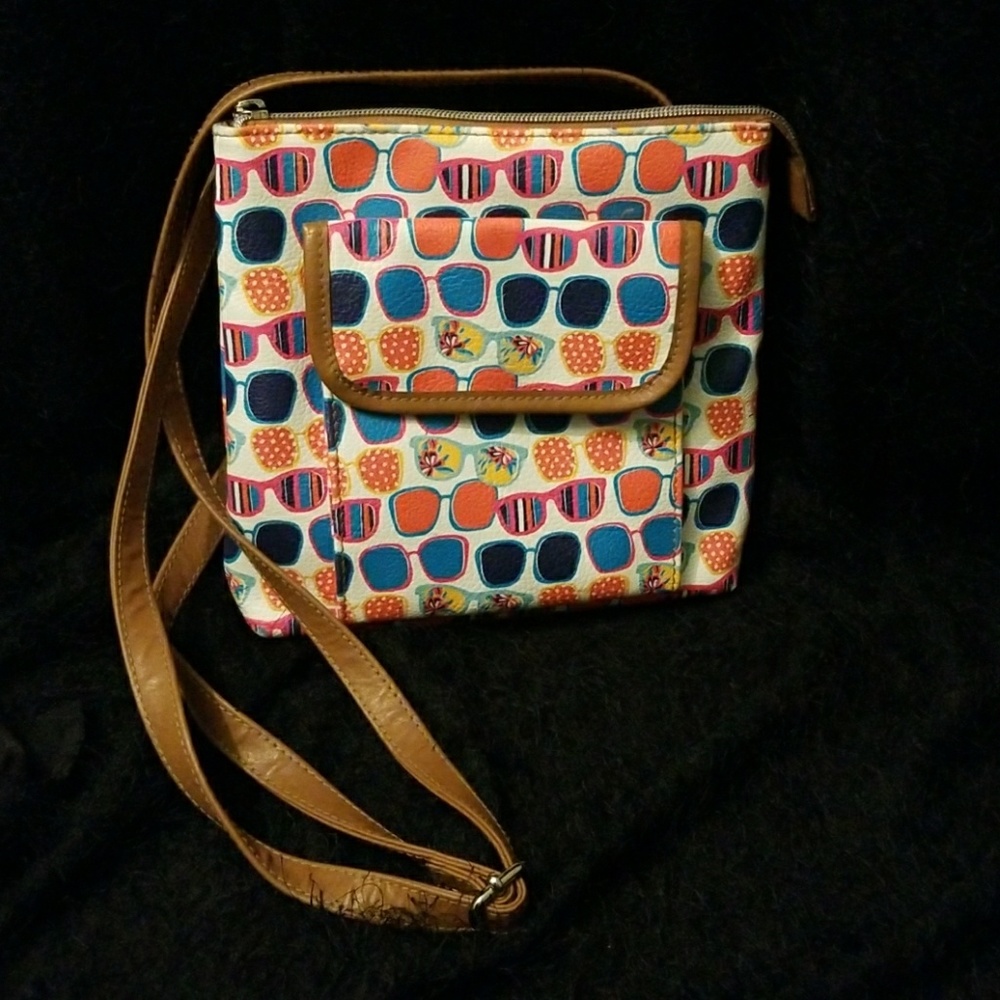 Relic shoulder bag