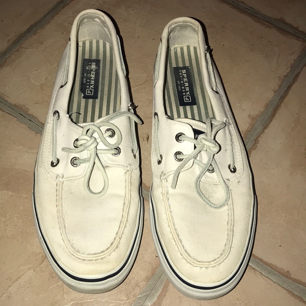 White men’s Sperry top-sider boat shoes