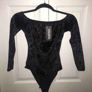 Off the shoulder velvet black bodysuit
