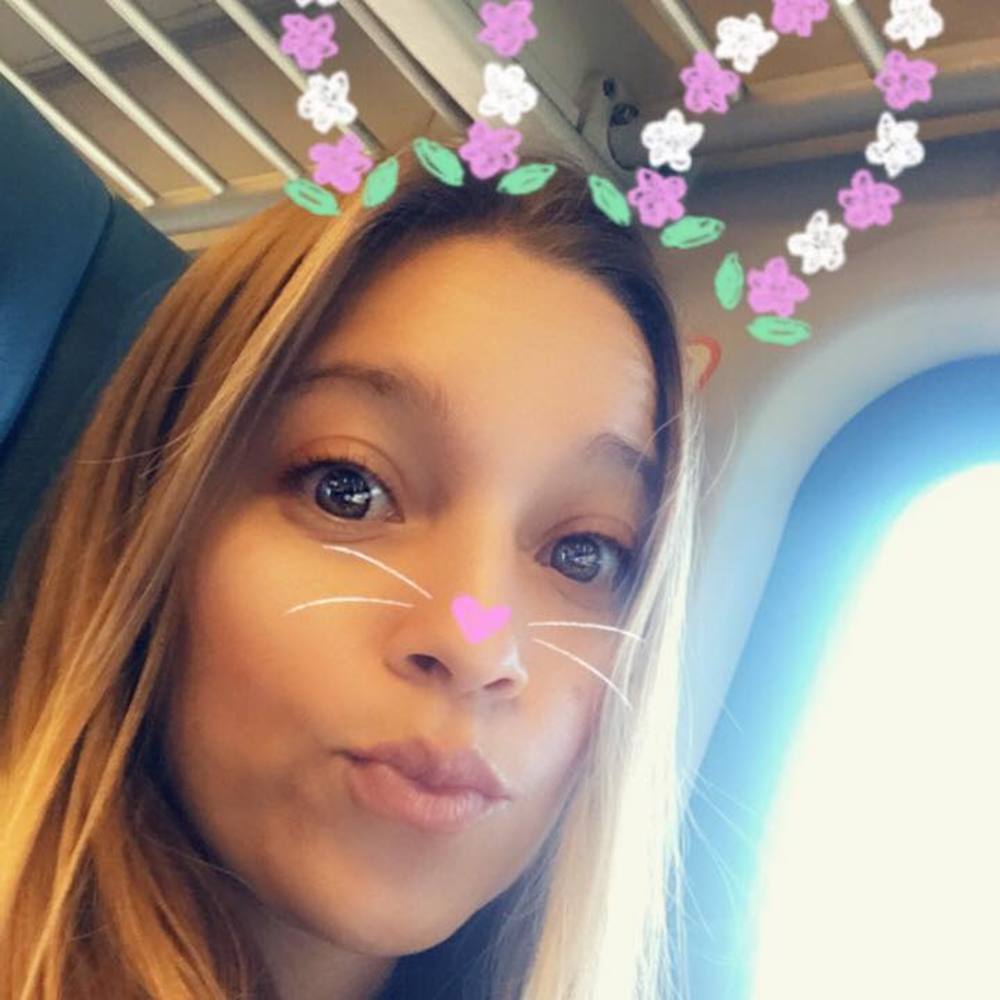 Meet your Posher, Cristina