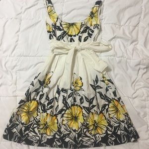 B. Smart floral dress SIZE 6
