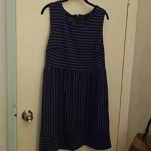 Stiped purple short dress