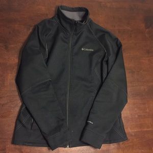 Columbia Large Black Softshell Jacket