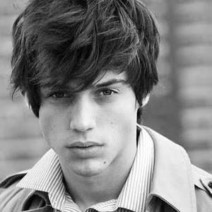 Meet your Posher, Ezra