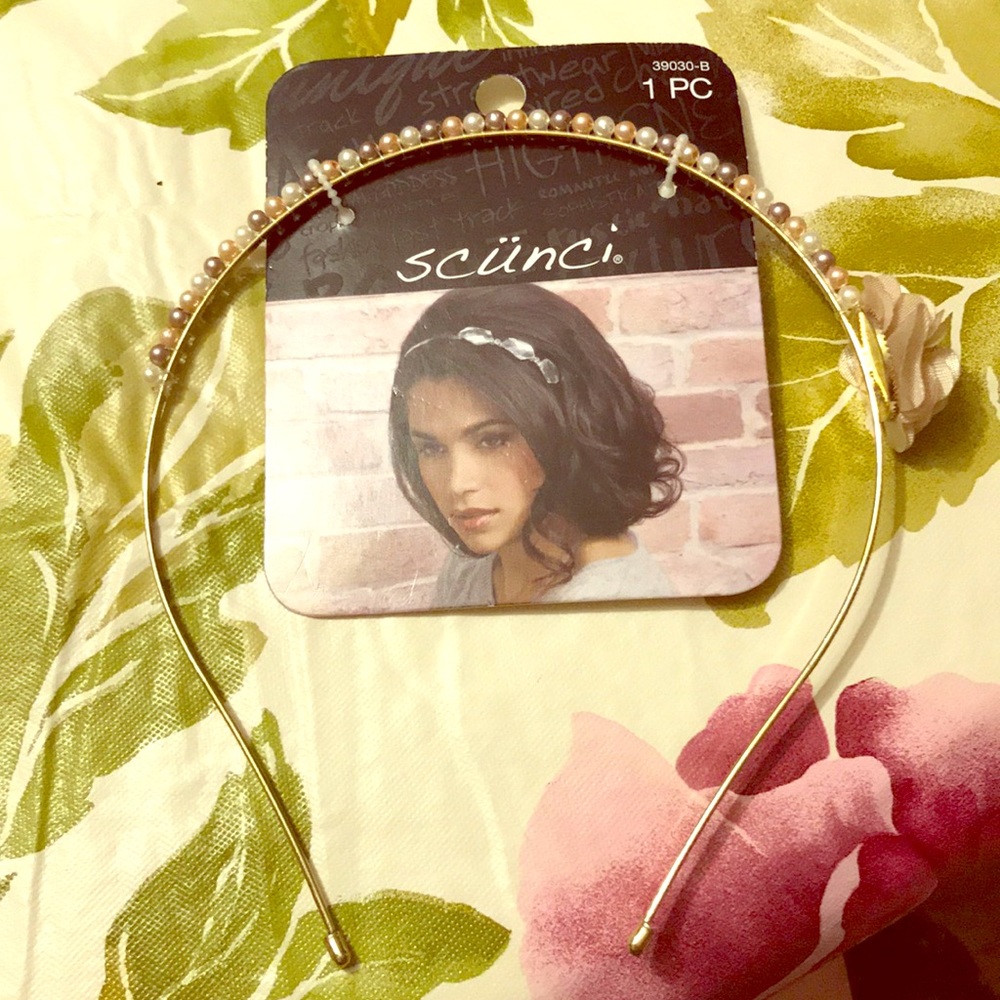 Beaded Scünci headband with fabric flower.