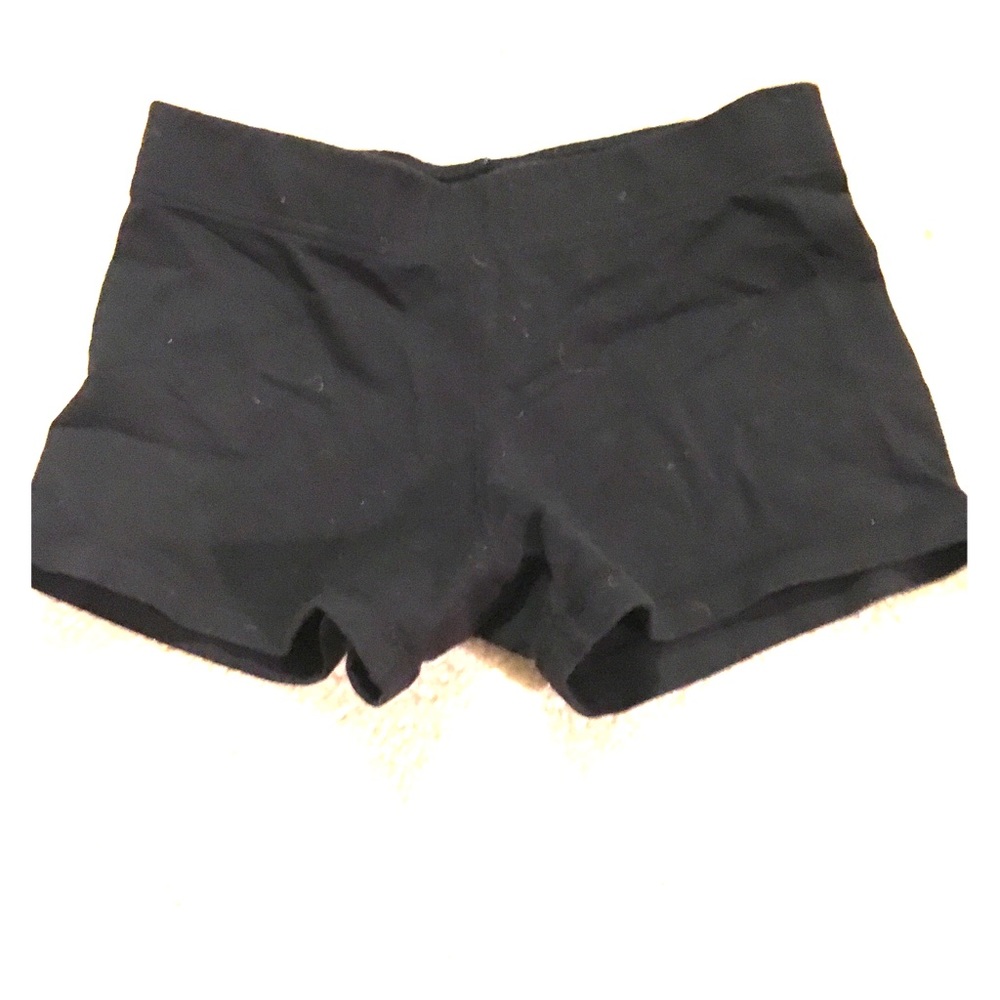 🍑Lululemon Booty Short🍑