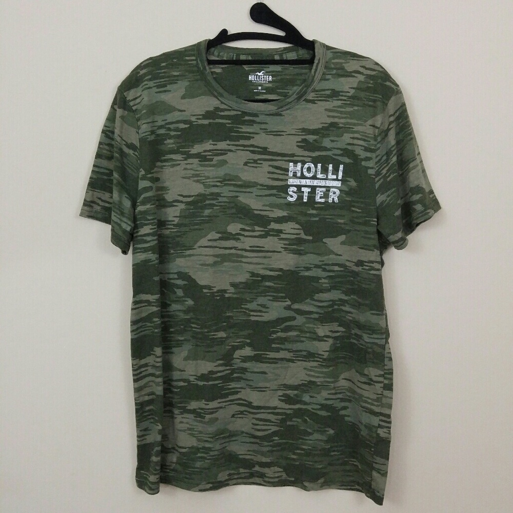 Hollister Camo Tee