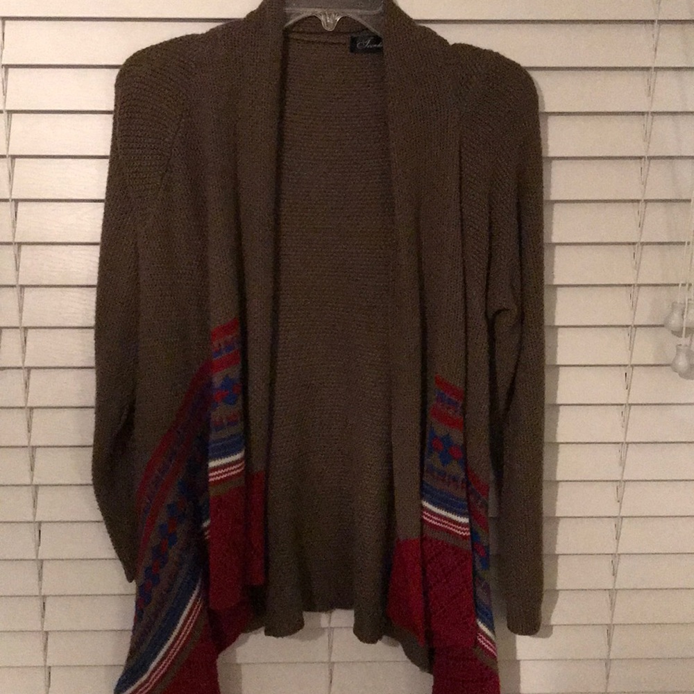Really pretty brown cardigan