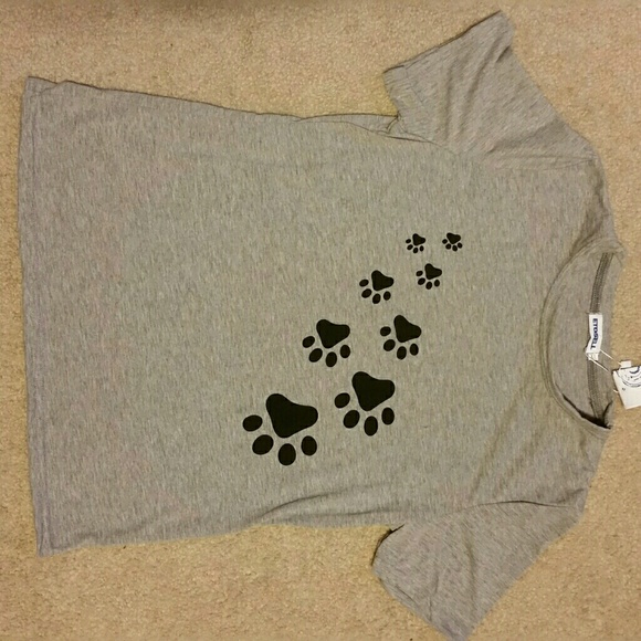 Other - Kids Paw shirt