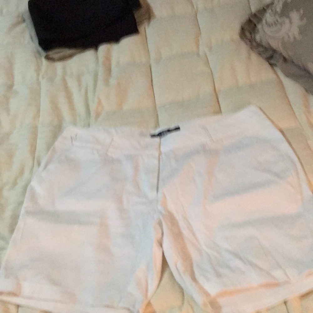Ladies shorts