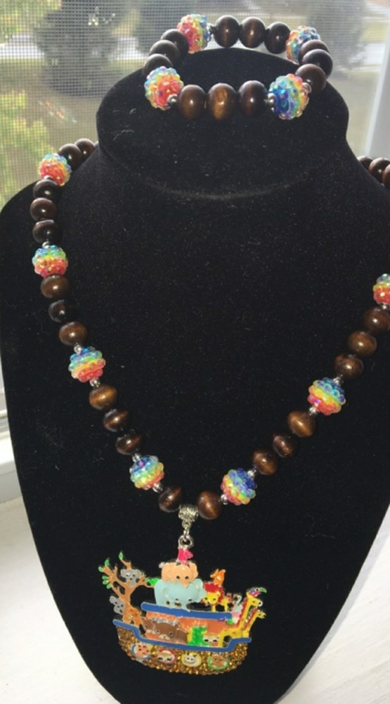 Noahs Art "wood" necklace & bracelet set