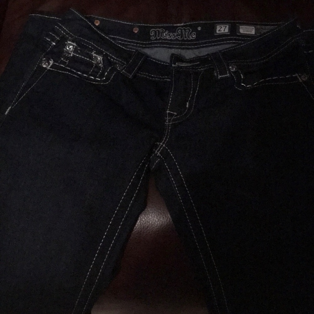 Miss Me skinny jeans.                    Traded