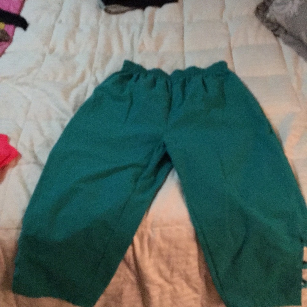 Ladies capris
