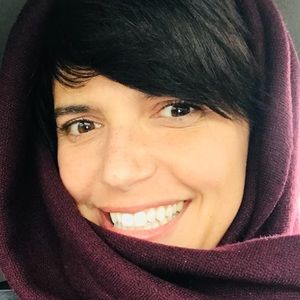 Meet your Posher, Adrienne