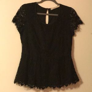 Solitaire Short-Sleeved Black Lace Top