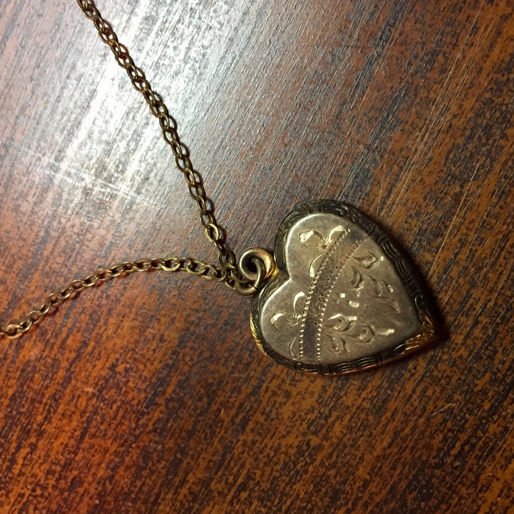 ❤️ Vintage Heart Locket ❤️