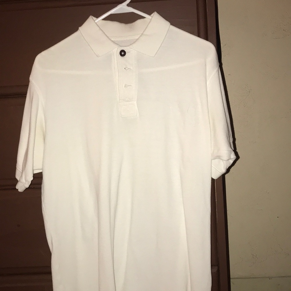 Men’s collared shirt