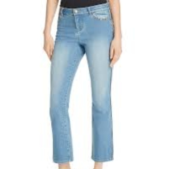 ALICE + OLIVIA Bryce Cropped Jeans - Picture 6 of 7