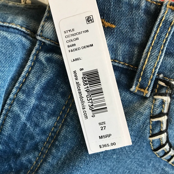 ALICE + OLIVIA Bryce Cropped Jeans - Picture 5 of 7