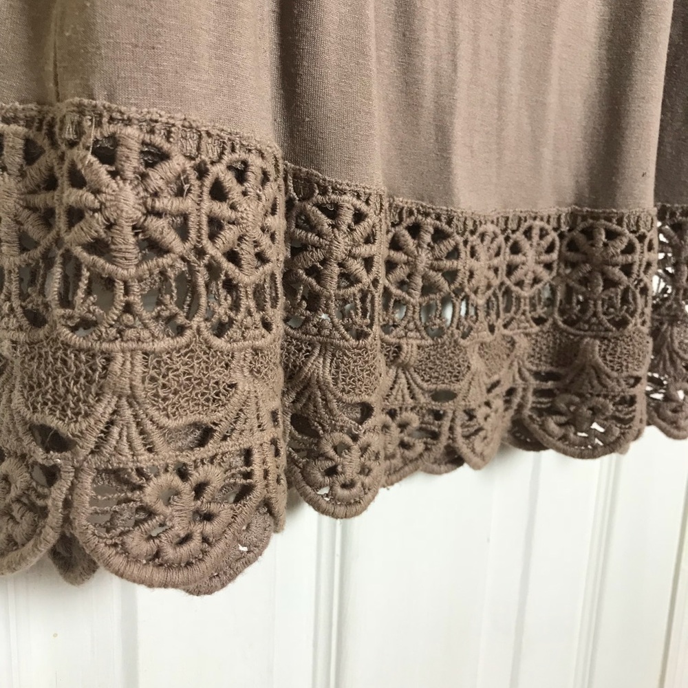 Adorable Taupe Lace Shirt Extender
