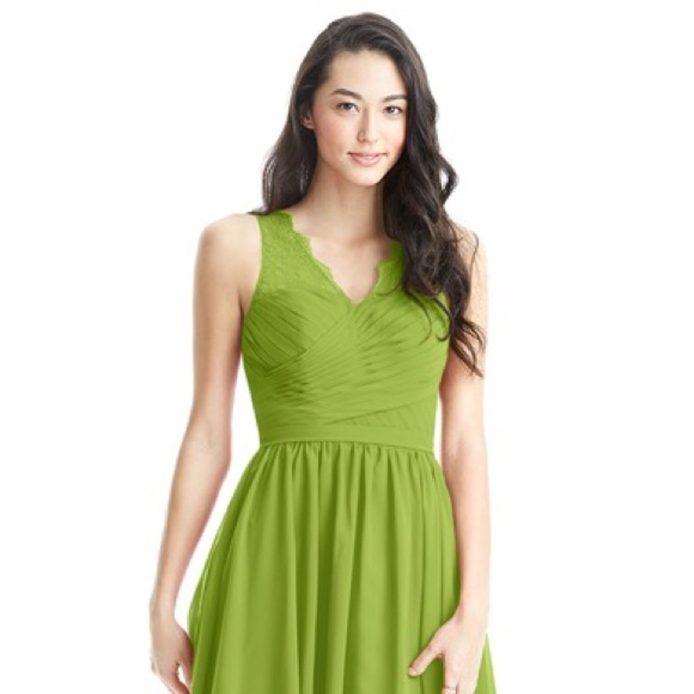 Azazie Heloise, clover size 20