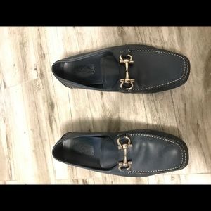 Rare blue size 10 men's Ferragamo leather loafers