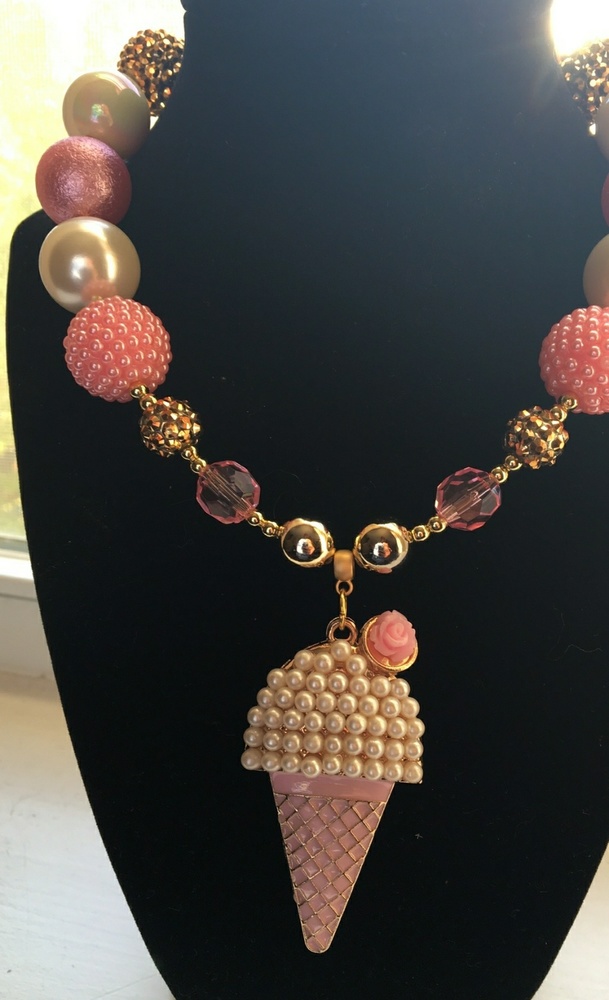 Kids necklace - Ice Cream pearl